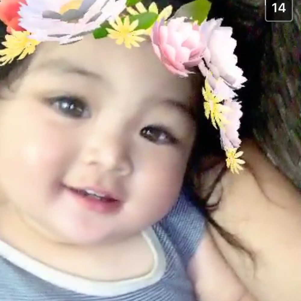 Meet your Posher, Rosaida